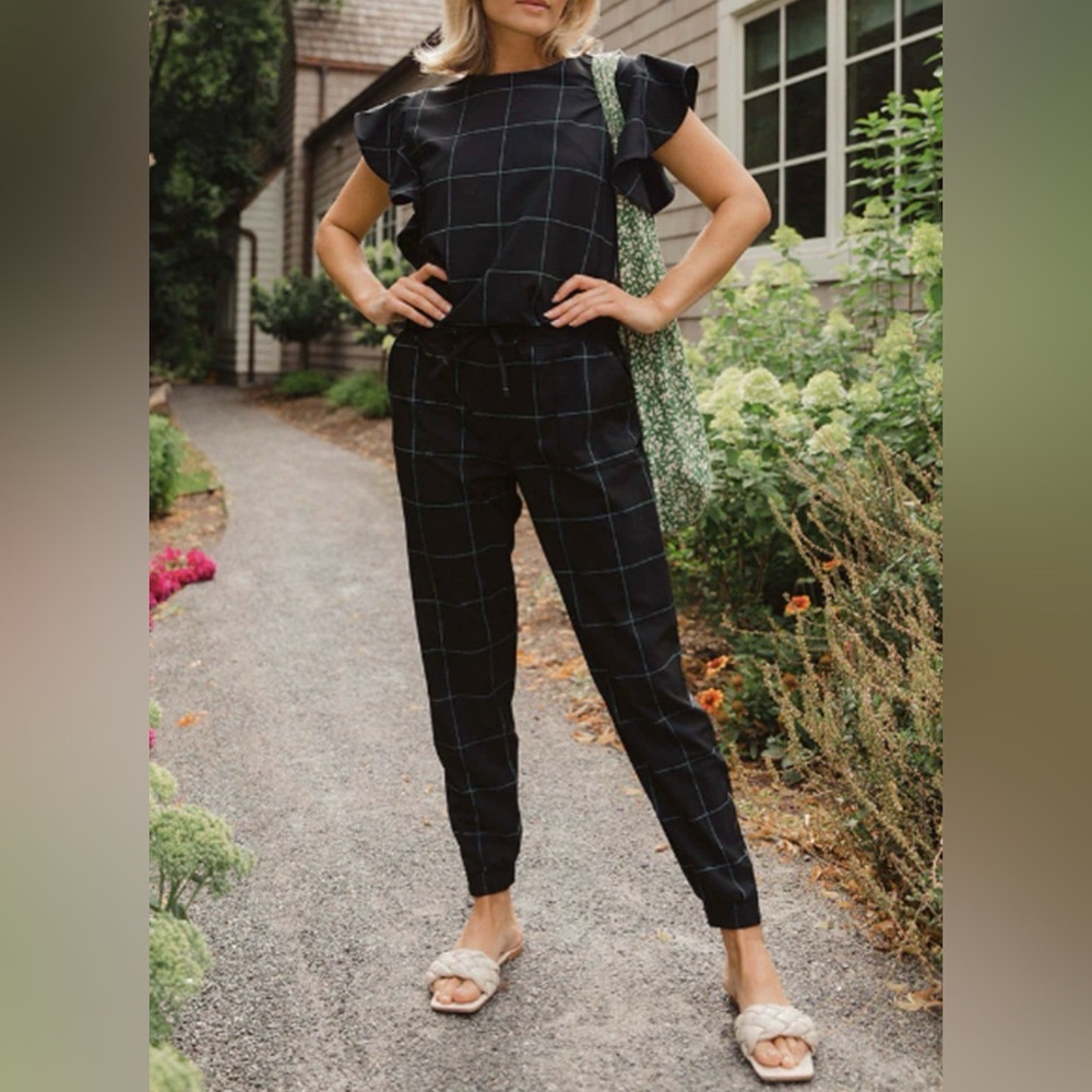 Albion Fit Nine To Nine XL Ruffle Sleeve Jumpsuit in Windowpane Checkered Plaid